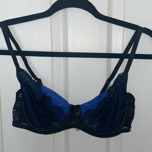 LA VIE EN ROSE Bra 💙